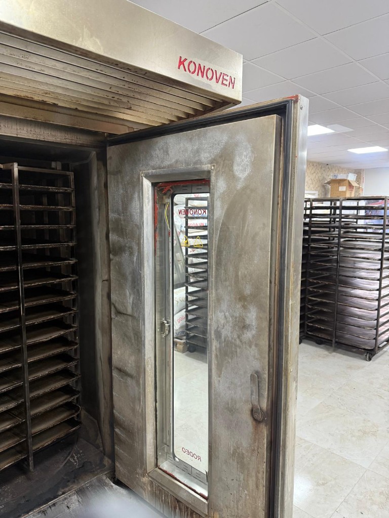 Konoven Rodeo döner fırın kapak, raf ve iç hazne kontrolü